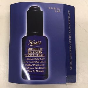 A set of 10 midnight recovery concentrate